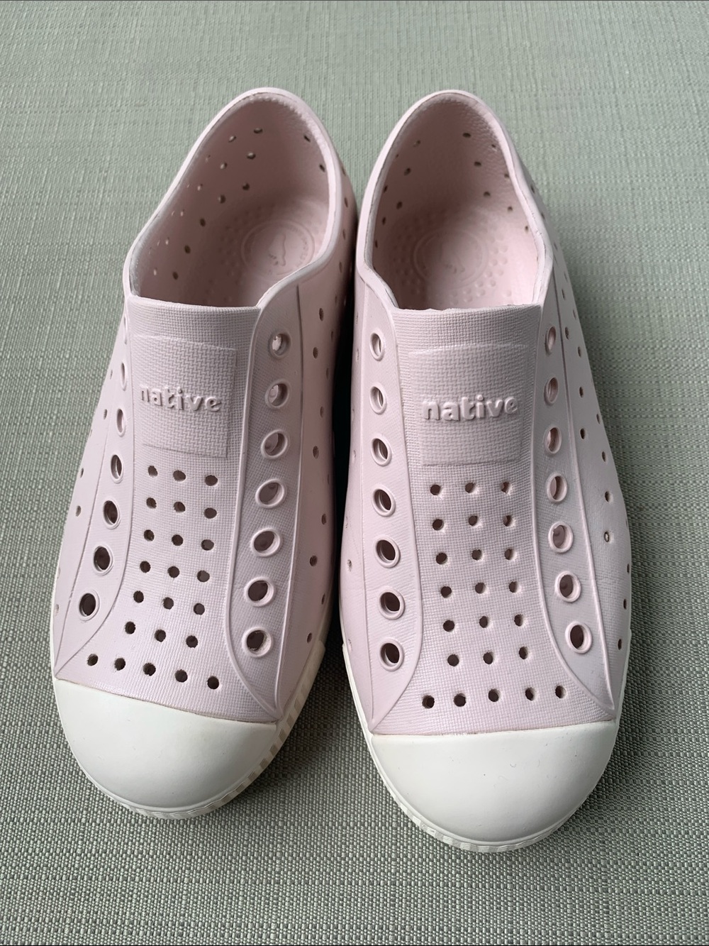 Native Slip On Shoes Kids Size 13